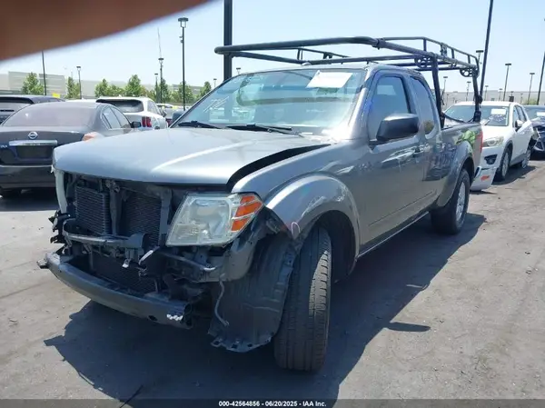 1N6AD0CU7GN720414 2016 NISSAN NAVARA (FRONTIER) - Image 2