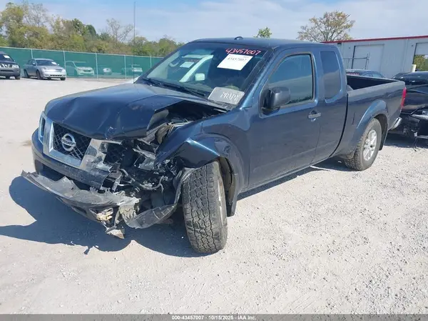 1N6AD0CW0GN735533 2016 NISSAN NAVARA (FRONTIER) - Image 2