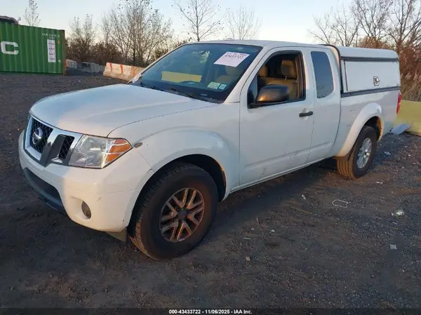1N6AD0CW2GN791361 2016 NISSAN NAVARA (FRONTIER) - Image 2