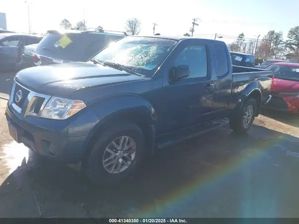1N6AD0CW5HN769274 2017 NISSAN NAVARA (FRONTIER) - Image 2