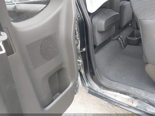 1N6AD0CW6KN737280 2019 NISSAN NAVARA (FRONTIER) - Image 8