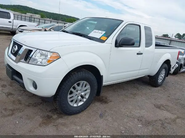 1N6AD0CW8GN767579 2016 NISSAN NAVARA (FRONTIER) - Image 2
