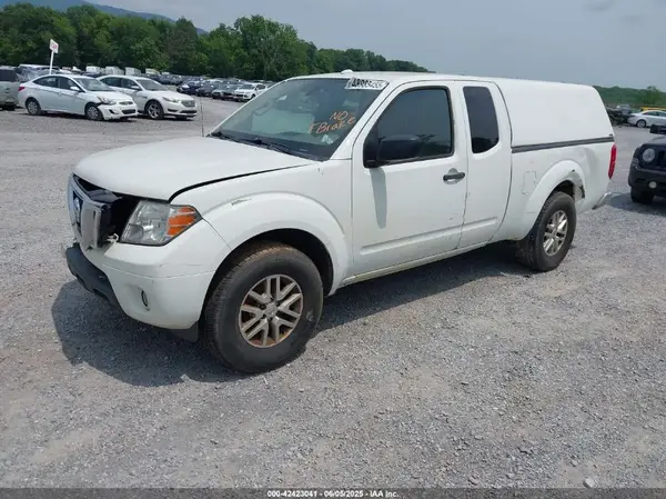 1N6AD0CWXHN725934 2017 NISSAN NAVARA (FRONTIER) - Image 2
