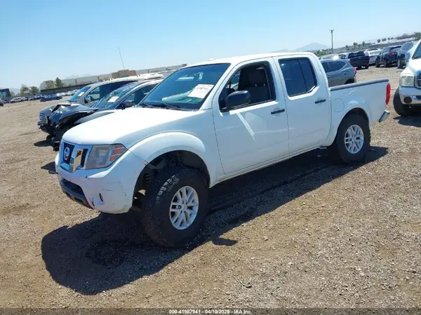 1N6AD0ER0GN739010 2016 NISSAN NAVARA (FRONTIER) - Image 2