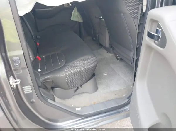 1N6AD0ER0GN763193 2016 NISSAN NAVARA (FRONTIER) - Image 8