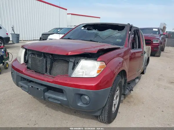 1N6AD0ER0HN755757 2017 NISSAN NAVARA (FRONTIER) - Image 2