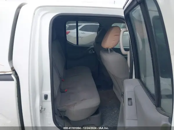 1N6AD0ER0JN702692 2018 NISSAN NAVARA (FRONTIER) - Image 8