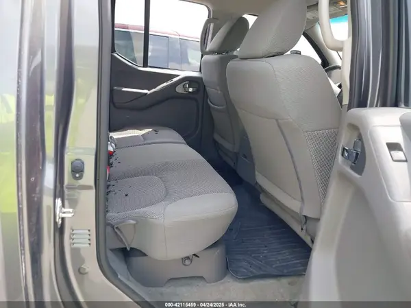 1N6AD0ER0JN762617 2018 NISSAN NAVARA (FRONTIER) - Image 8