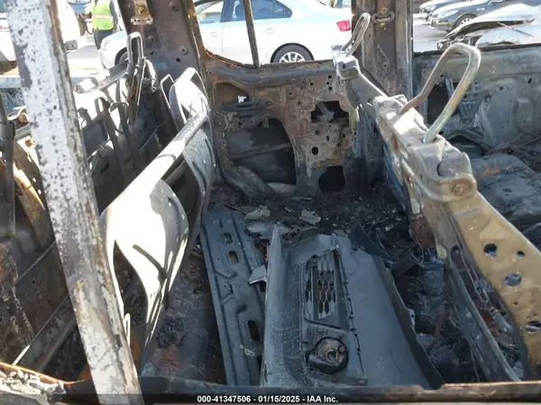 1N6AD0ER0KN758312 2019 NISSAN NAVARA (FRONTIER) - Image 8