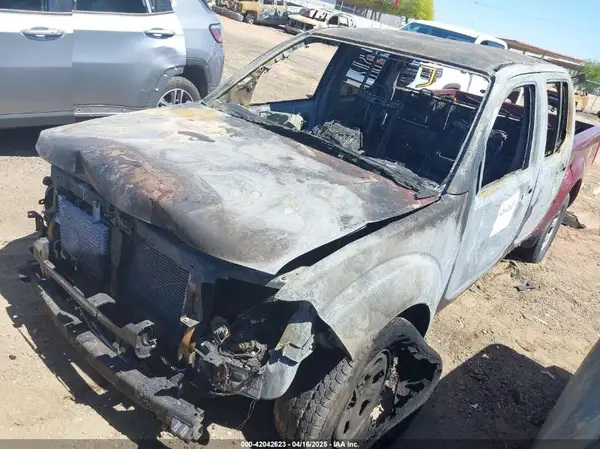 1N6AD0ER1GN730915 2016 NISSAN NAVARA (FRONTIER) - Image 2