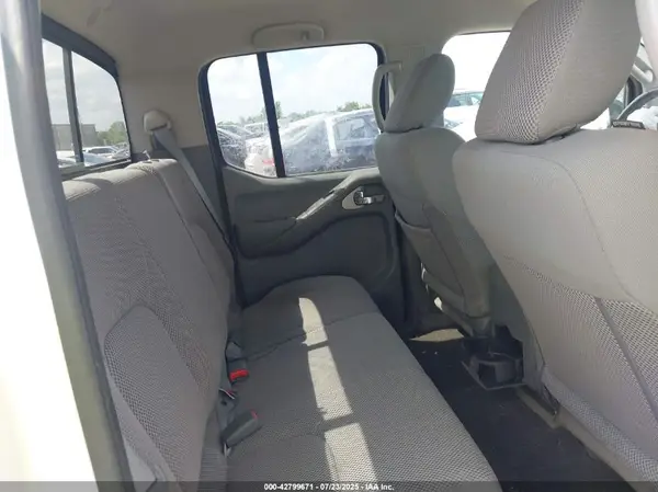 1N6AD0ER1GN736004 2016 NISSAN NAVARA (FRONTIER) - Image 8