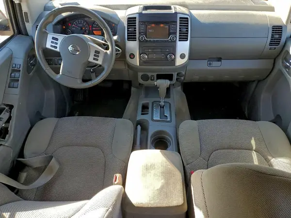 1N6AD0ER2GN724010 2016 NISSAN NAVARA (FRONTIER) - Image 8