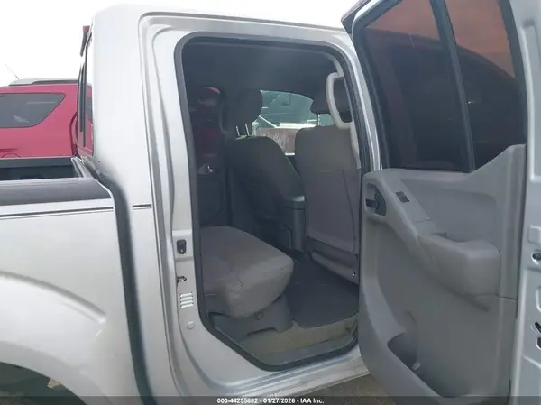 1N6AD0ER2GN744550 2016 NISSAN NAVARA (FRONTIER) - Image 8