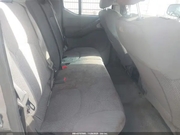 1N6AD0ER2GN762997 2016 NISSAN NAVARA (FRONTIER) - Image 8
