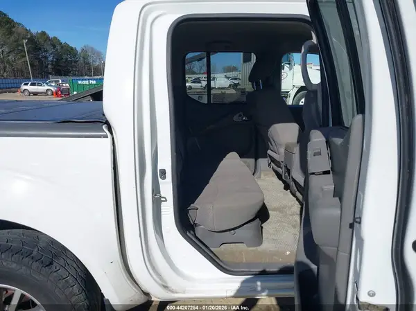 1N6AD0ER2HN720301 2017 NISSAN NAVARA (FRONTIER) - Image 8