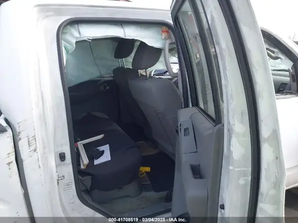 1N6AD0ER2HN736630 2017 NISSAN NAVARA (FRONTIER) - Image 8