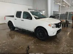 1N6AD0ER2JN753157 2018 NISSAN NAVARA (FRONTIER)