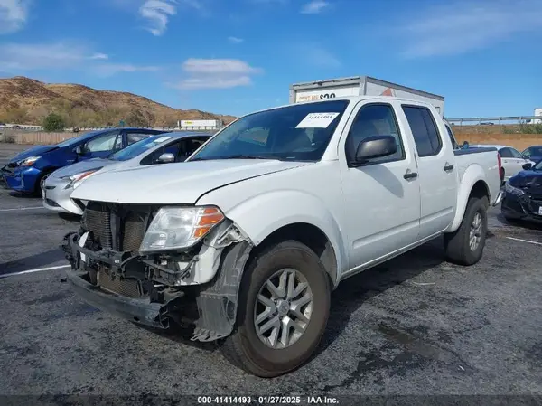 1N6AD0ER2JN768578 2018 NISSAN NAVARA (FRONTIER) - Image 2