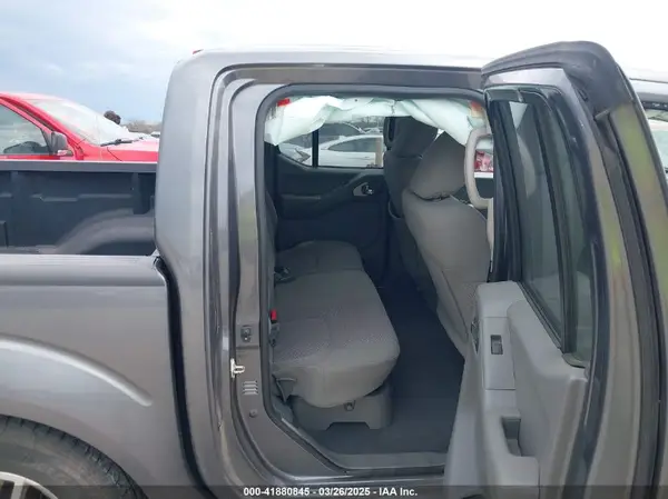 1N6AD0ER2KN789657 2019 NISSAN NAVARA (FRONTIER) - Image 8