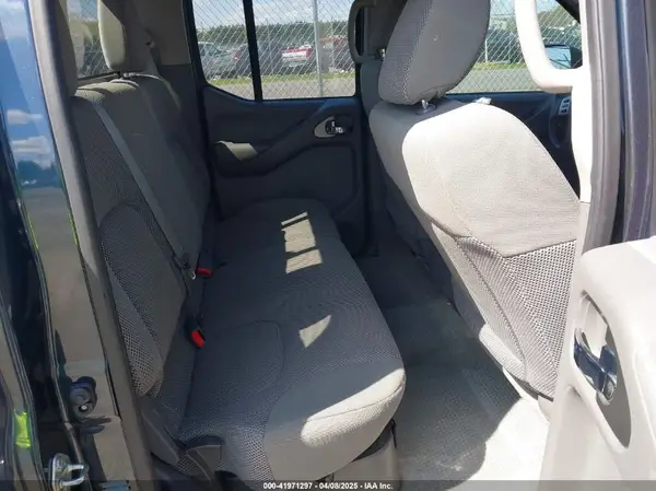 1N6AD0ER3GN754388 2016 NISSAN NAVARA (FRONTIER) - Image 8