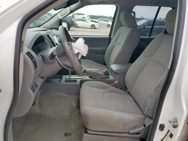 1N6AD0ER3HN777865 2017 NISSAN NAVARA (FRONTIER) - Image 8
