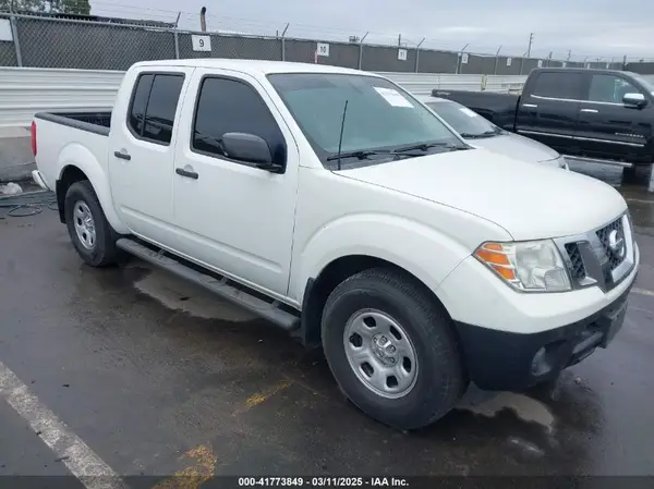 1N6AD0ER3JN722726 2018 NISSAN NAVARA (FRONTIER) - Image 1