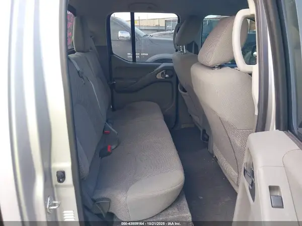 1N6AD0ER4GN767246 2016 NISSAN NAVARA (FRONTIER) - Image 8