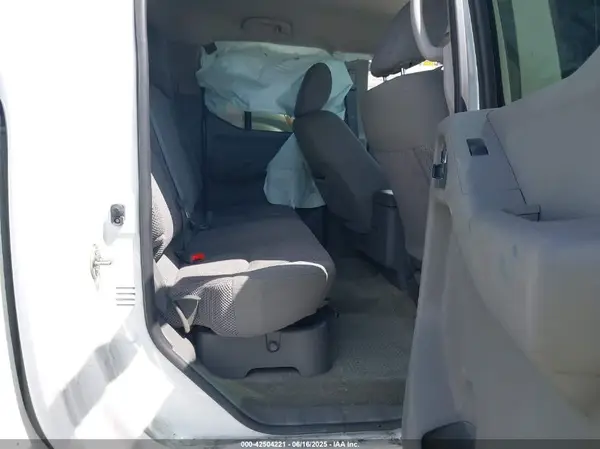 1N6AD0ER4HN705914 2017 NISSAN NAVARA (FRONTIER) - Image 8