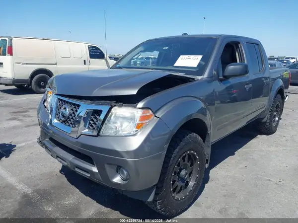 1N6AD0ER4HN718467 2017 NISSAN NAVARA (FRONTIER) - Image 2
