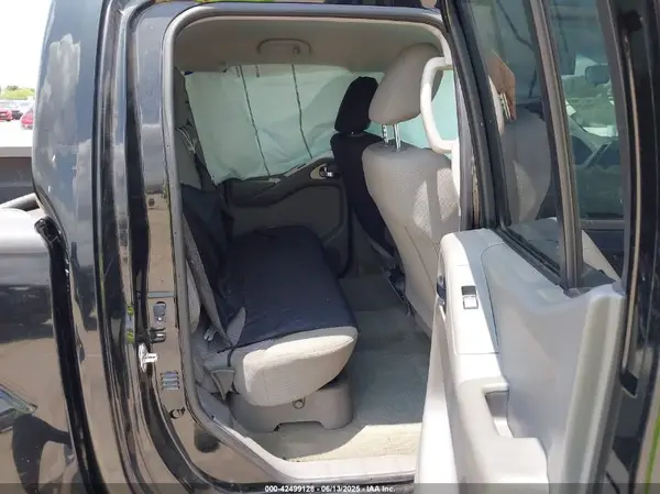1N6AD0ER4JN705028 2018 NISSAN NAVARA (FRONTIER) - Image 8