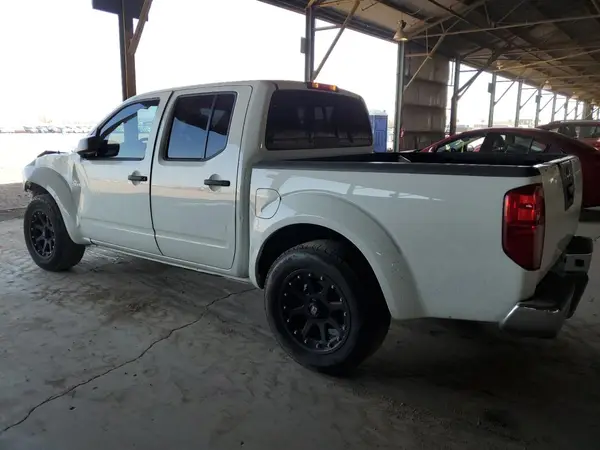 1N6AD0ER6JN768681 2018 NISSAN NAVARA (FRONTIER) - Image 2