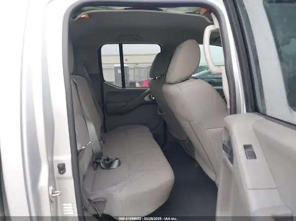 1N6AD0ER6KN726058 2019 NISSAN NAVARA (FRONTIER) - Image 8