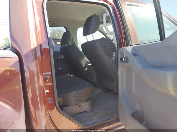1N6AD0ER7GN754748 2016 NISSAN NAVARA (FRONTIER) - Image 8