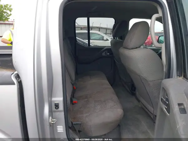 1N6AD0ER7GN786308 2016 NISSAN NAVARA (FRONTIER) - Image 8
