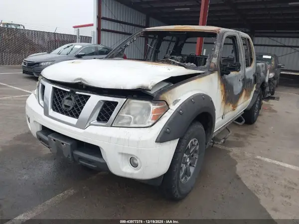 1N6AD0ER7GN795932 2016 NISSAN NAVARA (FRONTIER) - Image 2