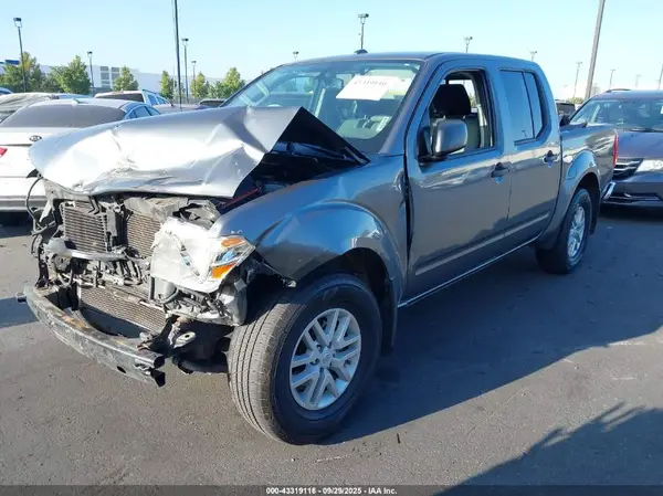 1N6AD0ER7HN761135 2017 NISSAN NAVARA (FRONTIER) - Image 2