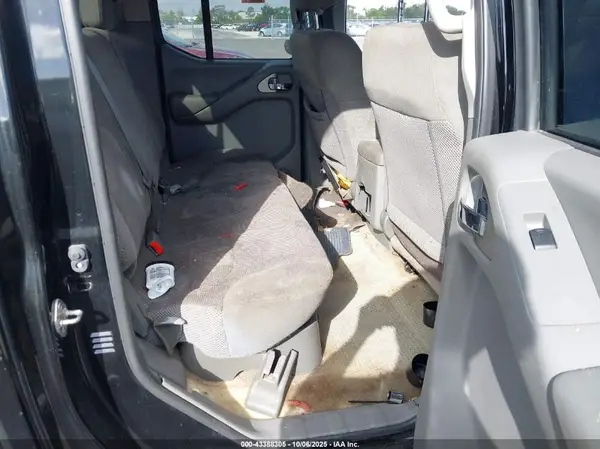 1N6AD0ER7HN761930 2017 NISSAN NAVARA (FRONTIER) - Image 8