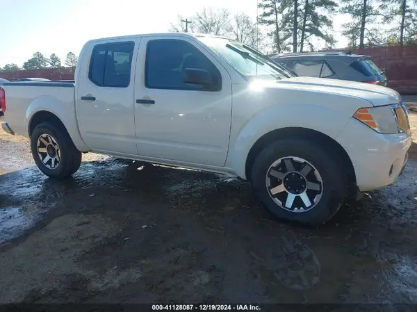 1N6AD0ER7JN735334 2018 NISSAN NAVARA (FRONTIER) - Image 1