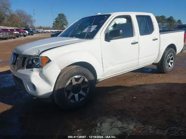 1N6AD0ER7JN735334 2018 NISSAN NAVARA (FRONTIER) - Image 2