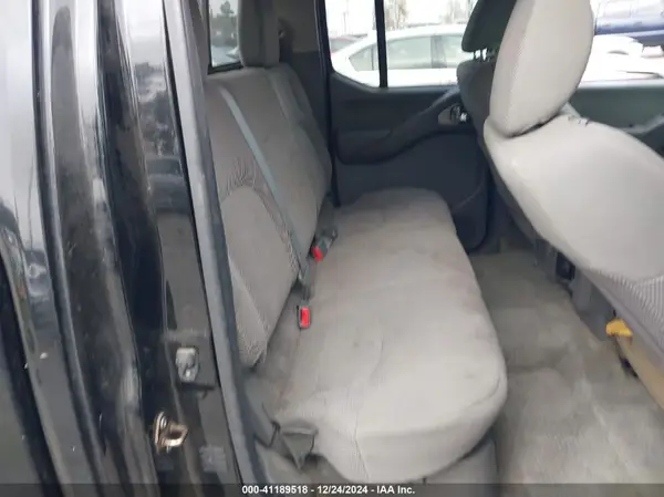 1N6AD0ER8GN727493 2016 NISSAN NAVARA (FRONTIER) - Image 8