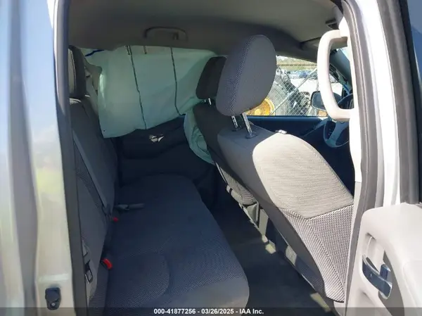 1N6AD0ER8HN751858 2017 NISSAN NAVARA (FRONTIER) - Image 8