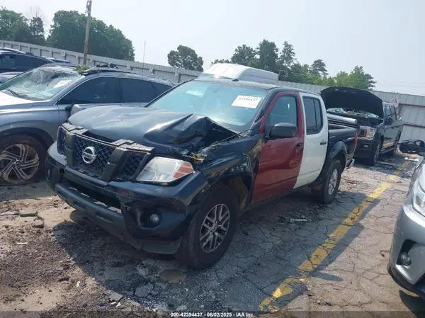 1N6AD0ER8JN725508 2018 NISSAN NAVARA (FRONTIER) - Image 2