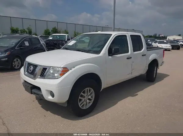 1N6AD0ER8JN765152 2018 NISSAN NAVARA (FRONTIER) - Image 2