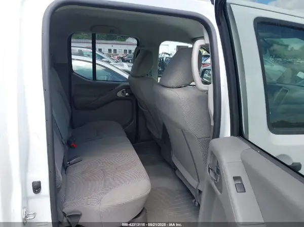 1N6AD0ER8KN704739 2019 NISSAN NAVARA (FRONTIER) - Image 8