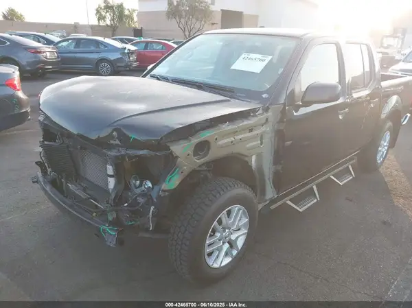 1N6AD0ER8KN756565 2019 NISSAN NAVARA (FRONTIER) - Image 2