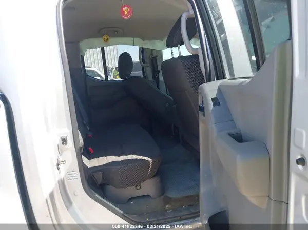 1N6AD0ER9GN704238 2016 NISSAN NAVARA (FRONTIER) - Image 8