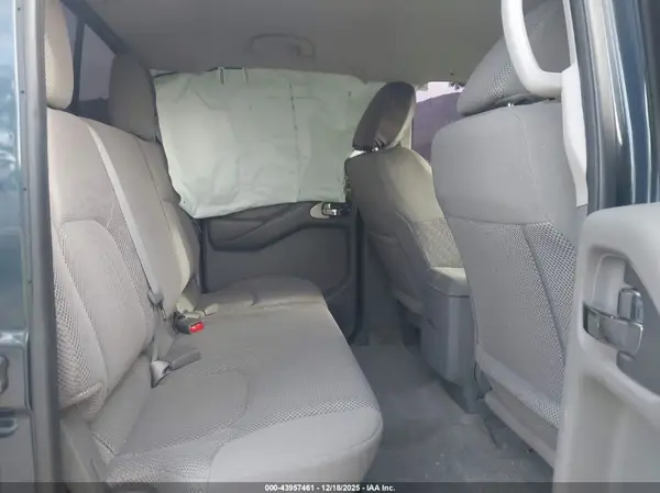 1N6AD0ER9HN760973 2017 NISSAN NAVARA (FRONTIER) - Image 8