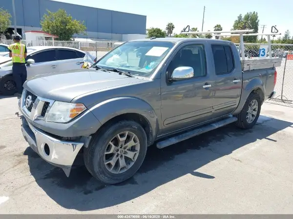 1N6AD0ER9KN737989 2019 NISSAN NAVARA (FRONTIER) - Image 2
