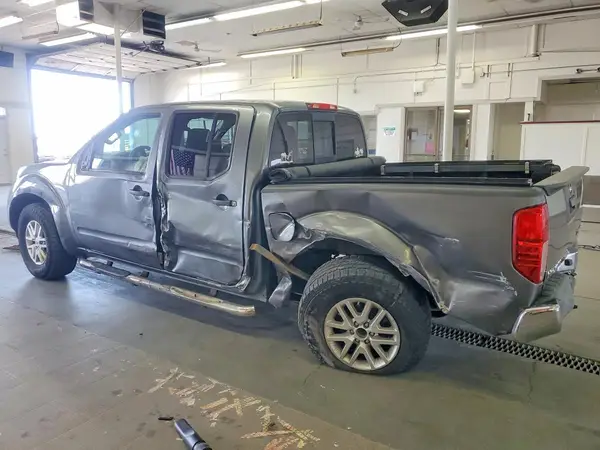 1N6AD0EV0GN726268 2016 NISSAN NAVARA (FRONTIER) - Image 2