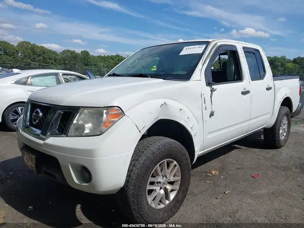 1N6AD0EV0GN776345 2016 NISSAN NAVARA (FRONTIER) - Image 2